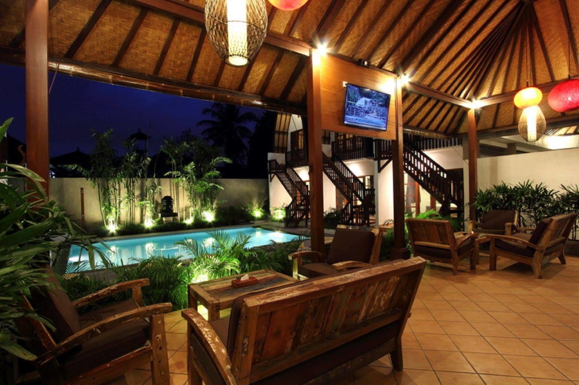 Mojo Resort Canggu Exterior photo